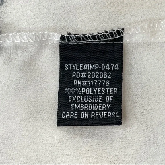 Love Stitch Sheer Embroidered Top Size Small - Picture 7 of 12